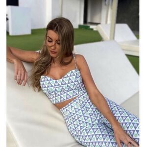 NWT ZARA printed Pants and Croptop Set, Small $100 E4